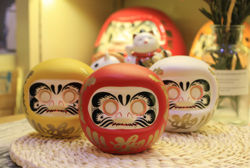 Dharma front 3 kinds