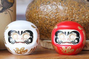 Dharma red and white 12x12cm 123g