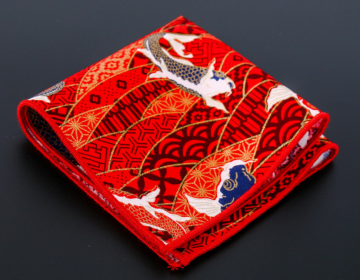 Handkerchief 23x23 red black and fish 12g